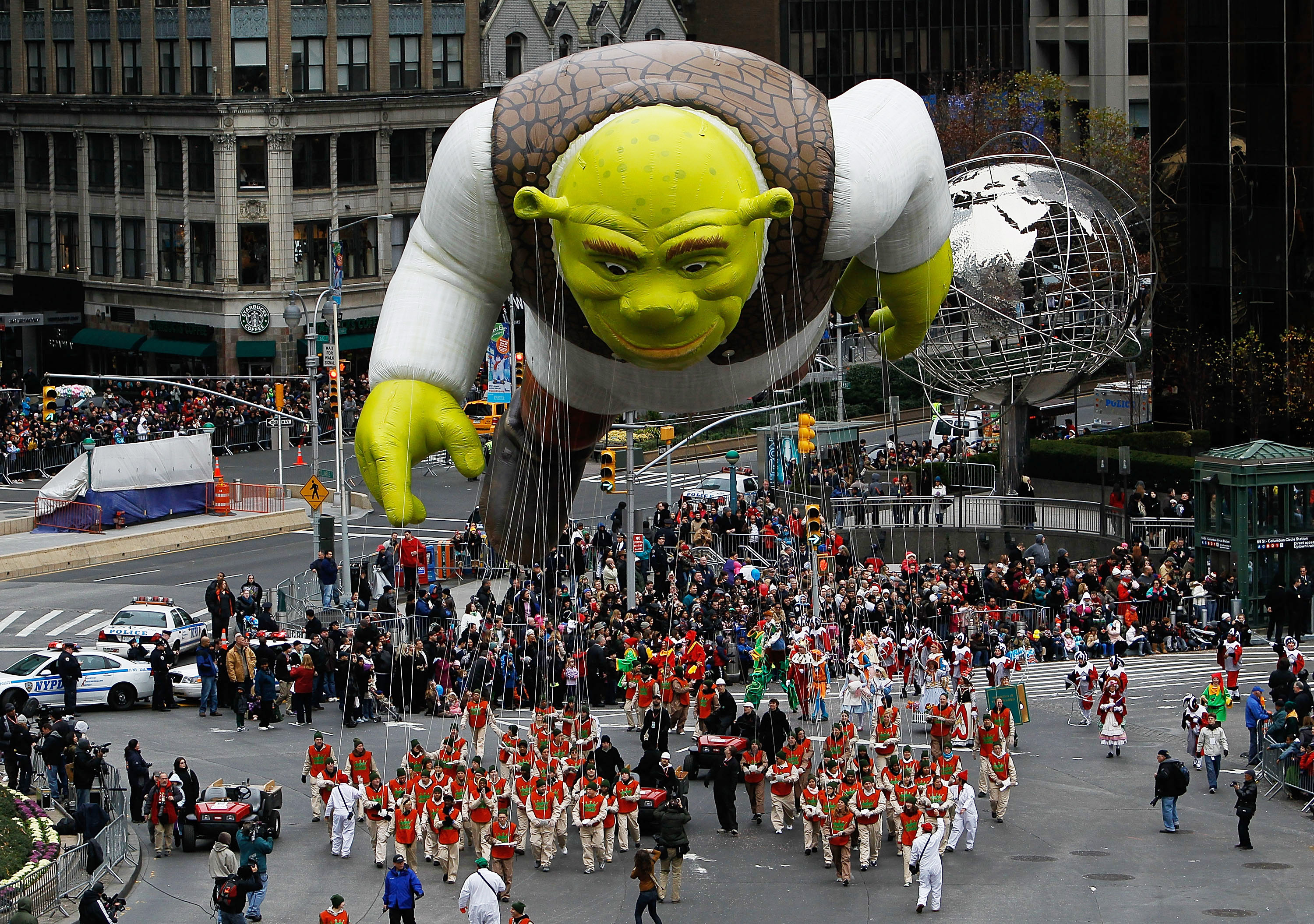 Performers gear up for the Macy's Thanksgiving Day Parade