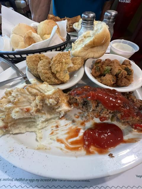 Food at Clyde's Waynesville